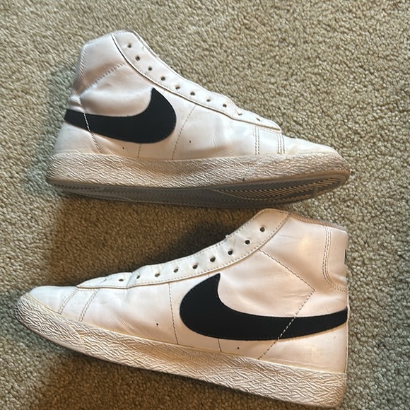 Nike blazers - Picture 3 of 4
